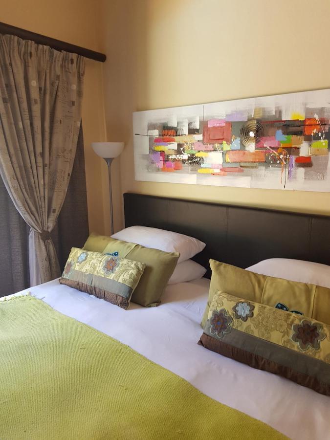Echo Garden Guesthouse Rustenburg Buitenkant foto