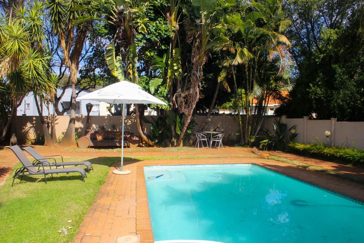 Echo Garden Guesthouse Rustenburg Buitenkant foto