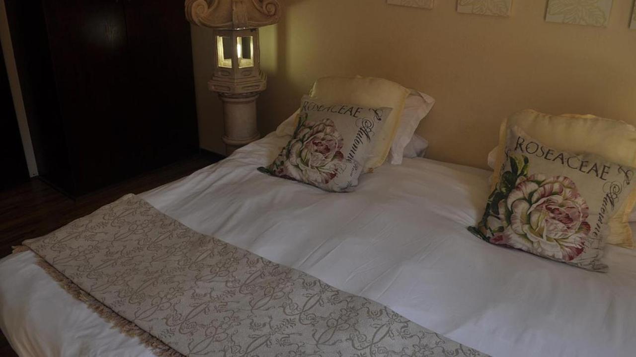 Echo Garden Guesthouse Rustenburg Buitenkant foto